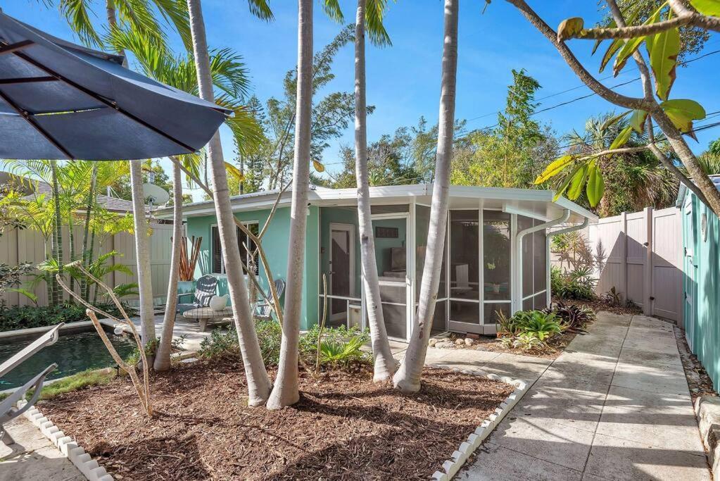Charming Studio W Pool One Mile To Beach Pets Welcome Lake Worth Beach Kültér fotó