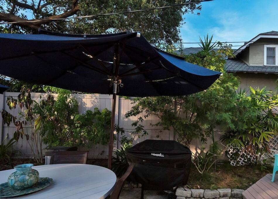 Charming Studio W Pool One Mile To Beach Pets Welcome Lake Worth Beach Kültér fotó