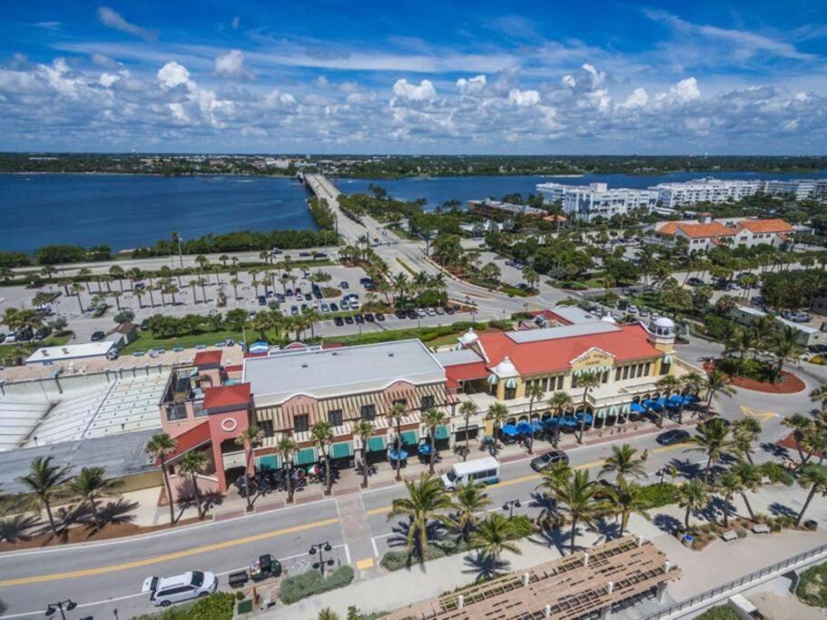 Charming Studio W Pool One Mile To Beach Pets Welcome Lake Worth Beach Kültér fotó